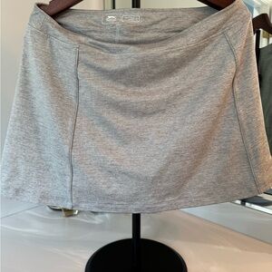 Slazenger‎ Golf Skort Gray with Pleated back Large
